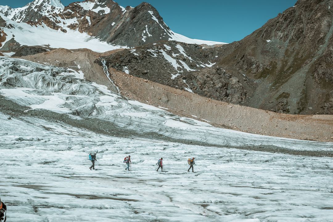 Everest Today coverage of KMGA